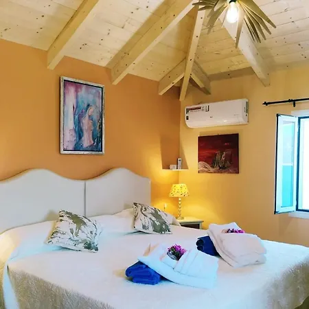 Efi's By The Sea Fiskardo