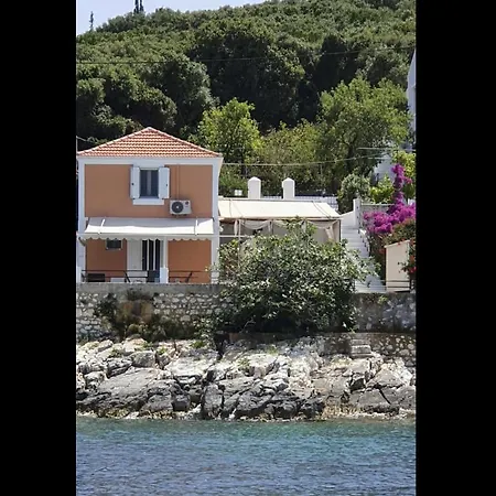 Holiday home Efi's By The Sea *