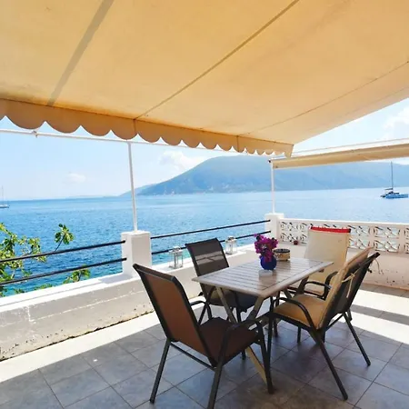 Efi's By The Sea * Fiskardo