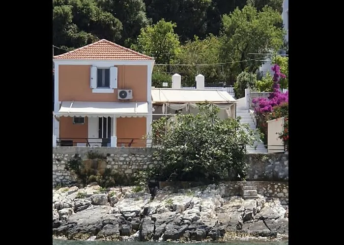 Casa vacanze Efi's By The Sea *